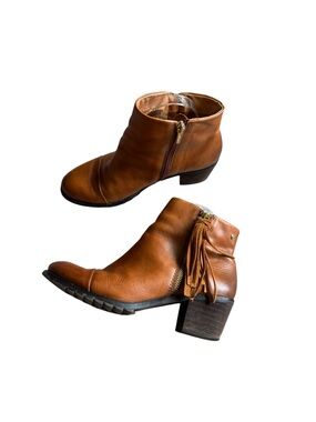 Pikolinos Brown Andorra Tassel Leather Side Zip Booties 38